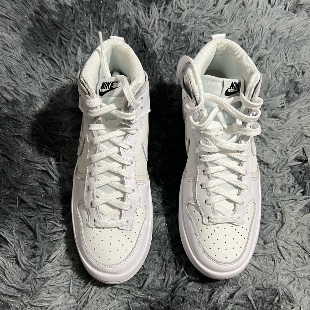 Women’s Dunks High - White - Picture 5 of 6